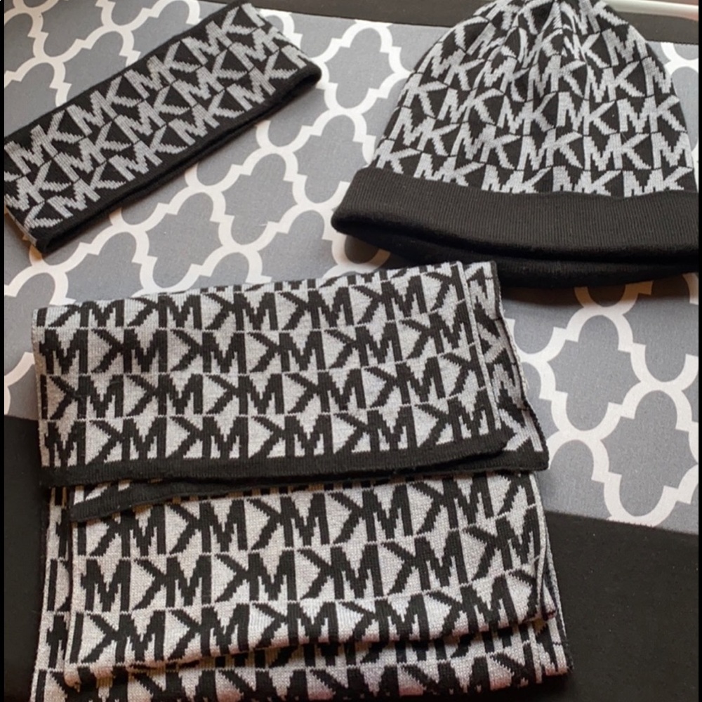 Michael Kors scarf/hat and headband set